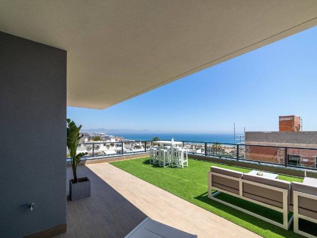 Apartamento en Venta en Los Arenales del Sol