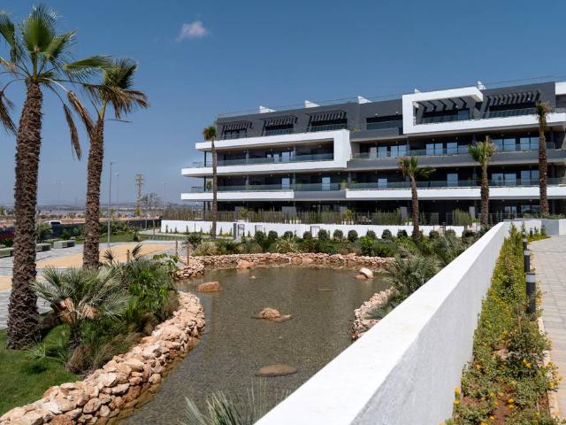 Apartamento en Venta en Los Balcones Los Altos