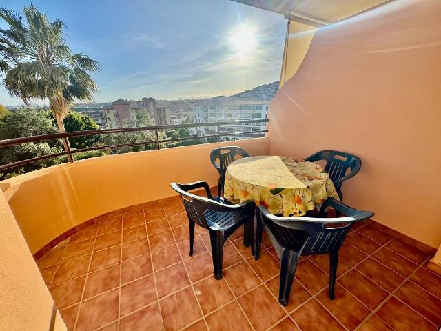 Apartamento en Venta en Los Pacos