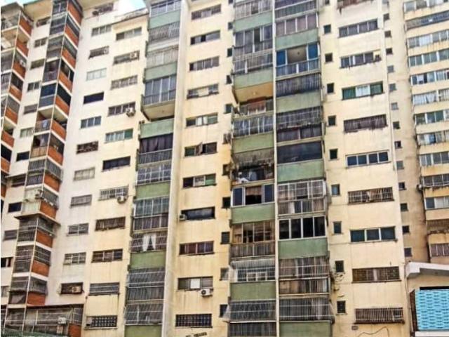 APARTAMENTO EN VENTA EN LOS RUICES