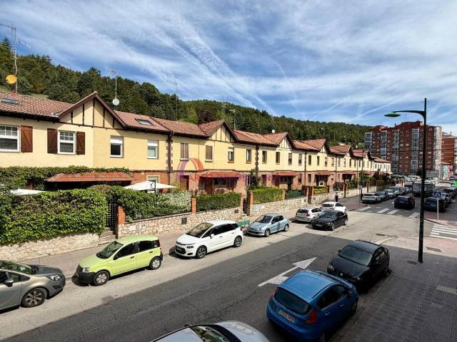 Apartamento en Venta en Los Vadillos R. Sanitaria Pozanos