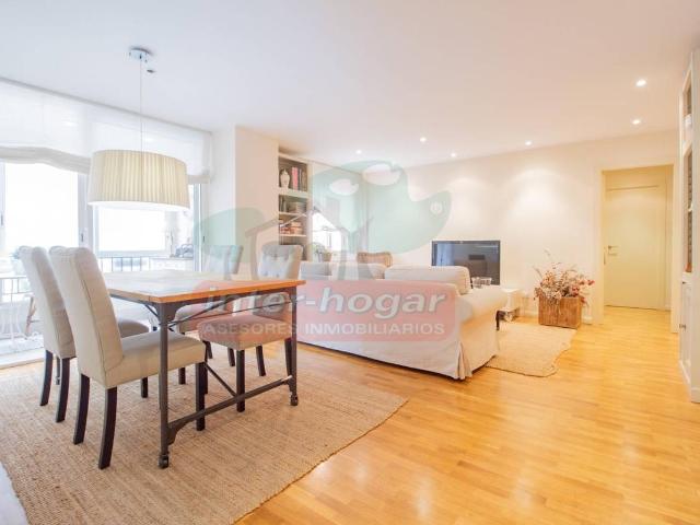 Apartamento en Venta en Lloreda
