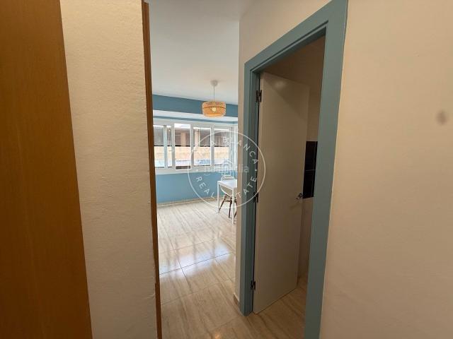 Apartamento en venta en Lloret de Mar, Centre Costa Brava. Apartamento con licencia turística a 250 metros del mar. Apartamentos Lloret de.