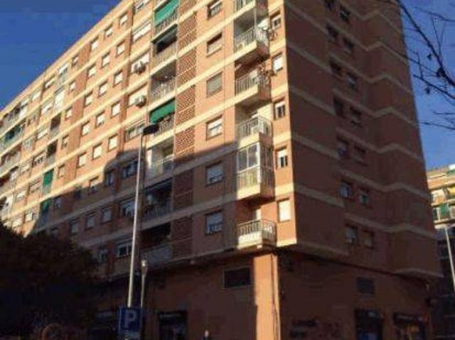 Apartamento en Venta en Llefià