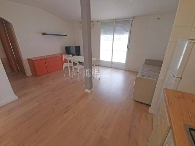 Apartamento en venta en Lleida, Instituts Universitat. Apartamento en venta en Lleida Capital! BALMES JOAN BAIGET. Apartamentos.
