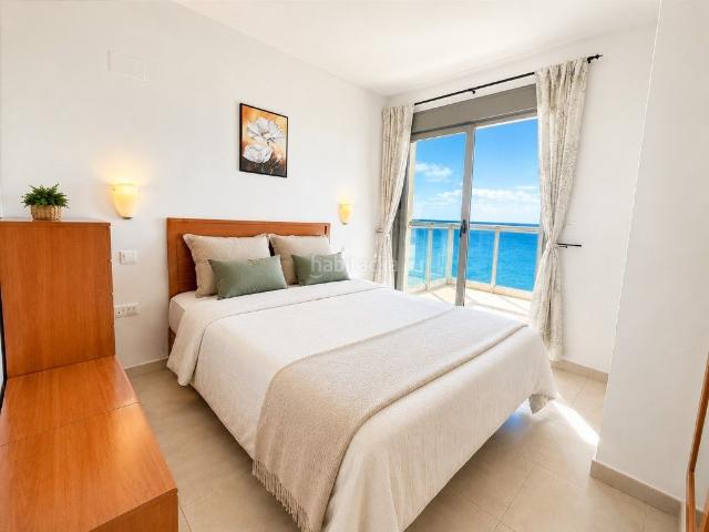Apartamento en venta en Manga del Mar Menor La, Tomás Maestre. Apartamento en primera línea con doble terraza. Apartamentos Manga del Mar Menor.