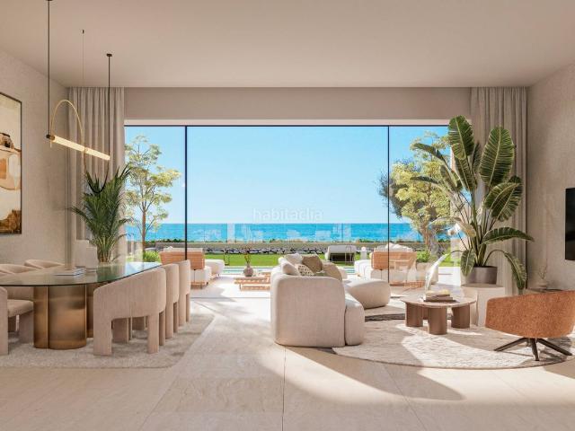 Apartamento en venta en Manilva, Alcorrín. Viva el Lujo Frente al Mar Su Apartamento de Ensueño en Primera Línea de Playa de Manilva. Apartamentos.