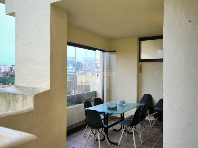Apartamento en venta en Manilva, La Duquesa. Amplio Apartamento de 2 Dormitorios con Vistas Frontales al Mar. Apartamentos.