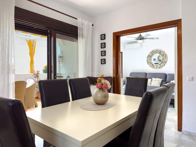 Apartamento en venta en Manilva, Puerto de la Duquesa. Apartamento Frente al mar y Puerto. Apartamentos.