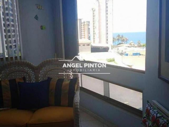 Apartamento en Venta en Macuto Vargas 43 m2. 1 hab