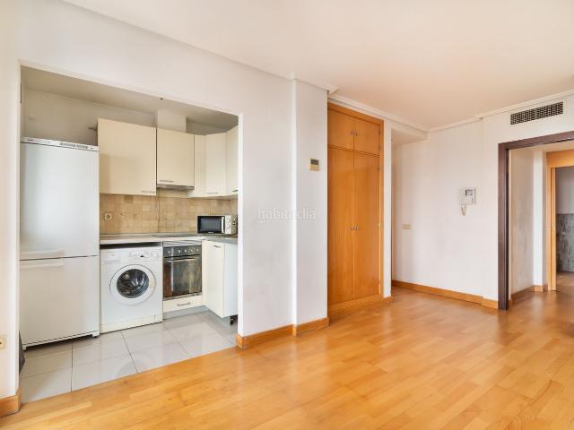 Apartamento en venta en Madrid, Bellas Vistas. IDEAL INVERSION O VIVIENDA HABITUAL. Apartamentos.