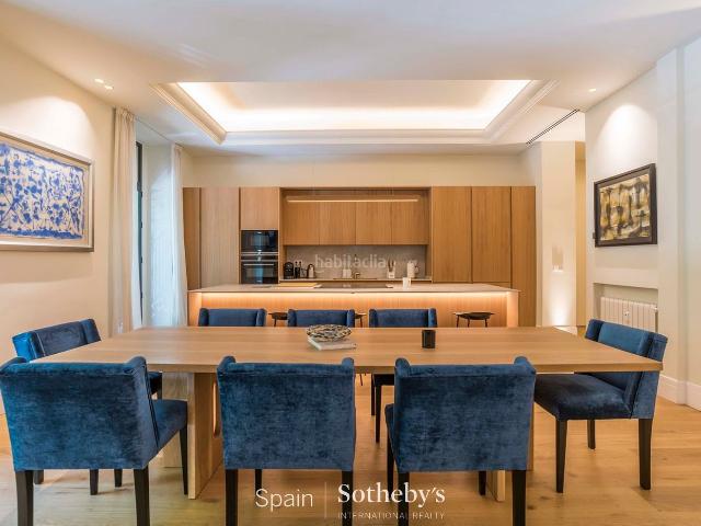 Apartamento en venta en Madrid, Recoletos. Residencia exclusiva de lujo. Apartamentos.