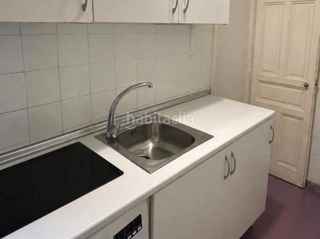 Apartamento en venta en Madrid, Trafalgar. Apartamentos.
