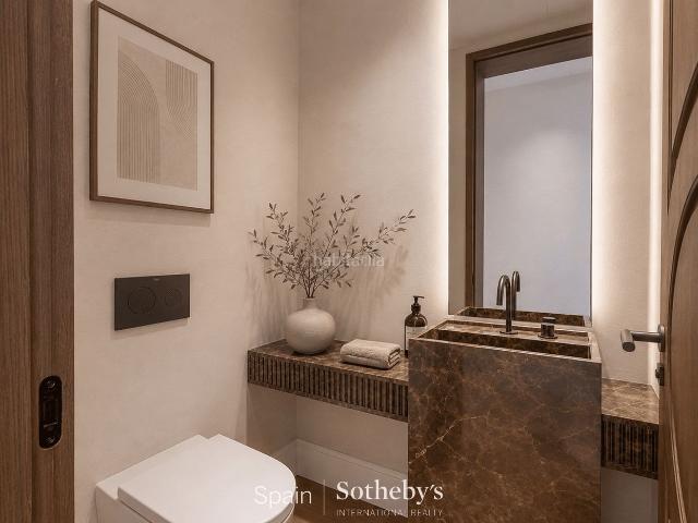 Apartamento en venta en Madrid, Universidad Malasaña. Piso Reformado de Estilo contemporáneo en Malasaña. Apartamentos.