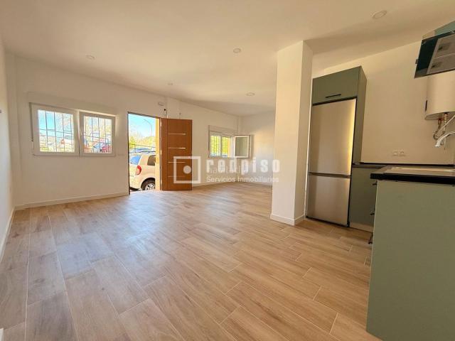 Apartamento en venta en Málaga, Cortijo Bazán Los Casinis Los Cipreses. APARTAMENTO MODERNO EN PLANTA BAJA A ESTRENAR SITUADO EN CORTIJO BAZÁN, CIUDAD JARDÍN, MÁLAGA IDEAL PRIMERA VIVIENDA O.