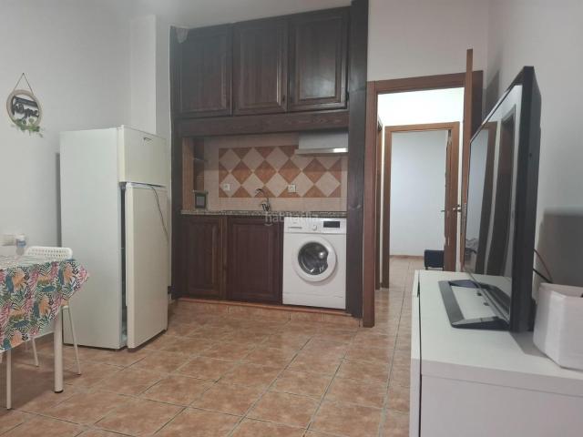 Apartamento en venta en Málaga, Distrito Zeta Recinto Ferial Cortijo de Torres. Estupendo apartamento de 1 dormitorio. Apartamentos.