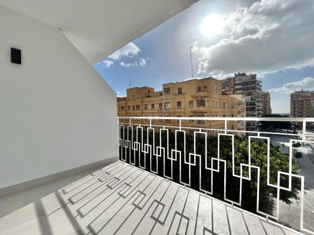 Apartamento en venta en Málaga, La Malagueta Monte Sancha. Apartamentos.