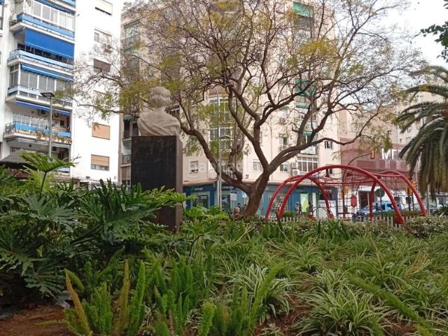 Apartamento en venta en Málaga, La Trinidad. OPORTUNIDAD VIVIENDA EN PLANTA BAJA. A 5 MINUTOS DEL CENTRO. Apartamentos.