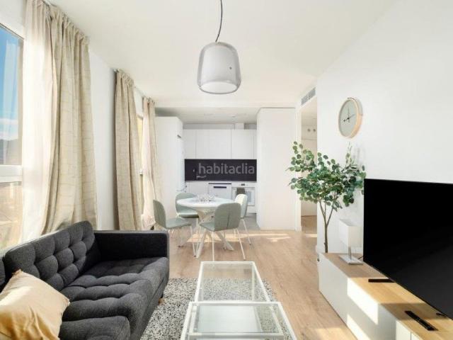 Apartamento en venta en Málaga, Martiricos La Roca La Rosaleda. Apartamento exclusivo en Torres de Martirícos, Málaga. Apartamentos.