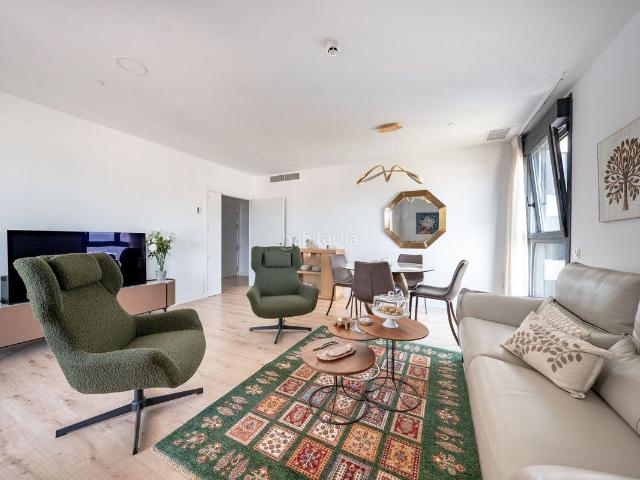 Apartamento en venta en Málaga, Martiricos La Roca La Rosaleda. Apartamento en venta en Málaga, 3 dormitorios. Apartamentos.