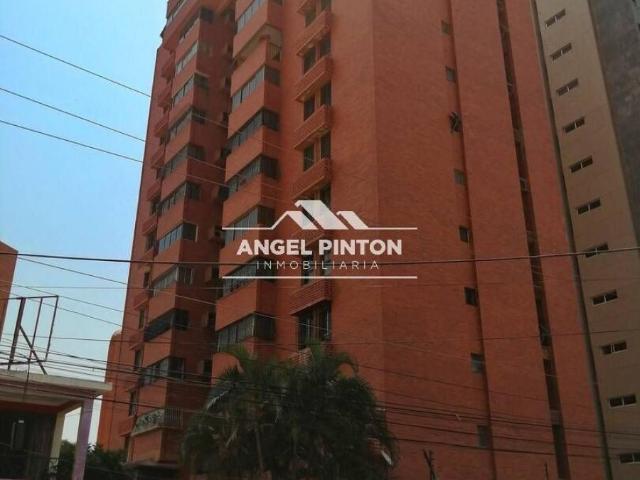 Apartamento en Venta en Maracaibo Este Zulia 110 m2. 3 hab