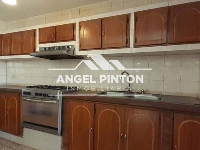 Apartamento en Venta en Maracaibo Oeste Zulia 129 m2. 3 hab