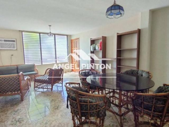 Apartamento en Venta en Maracaibo Zulia 100 m2. 3 hab