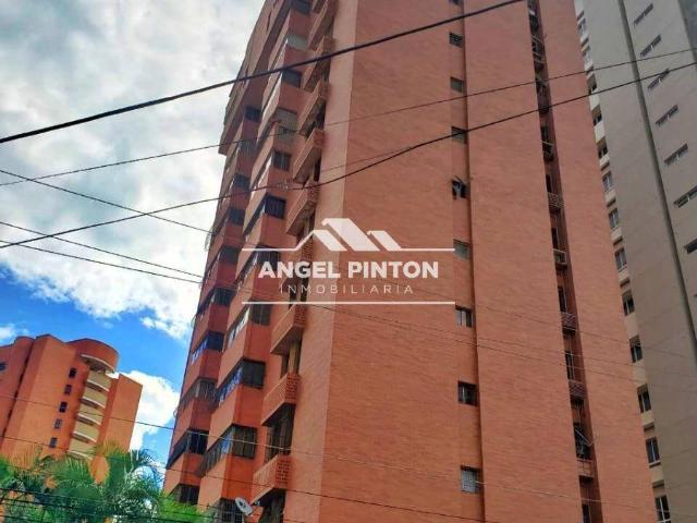 Apartamento en Venta en Maracaibo Zulia 110 m2. 3 hab