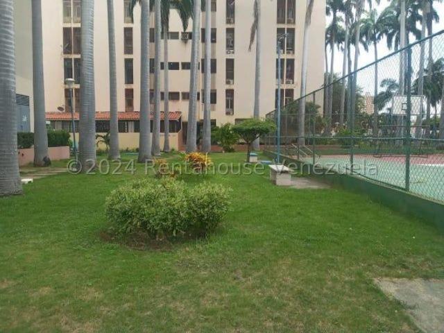 Apartamento en Venta en Maracaibo Zulia 140 m2. 3 hab