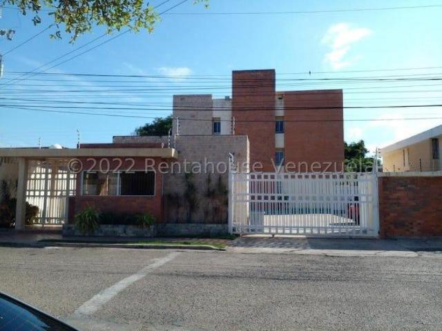 Apartamento en Venta en Maracaibo Zulia 159 m2. 4 hab