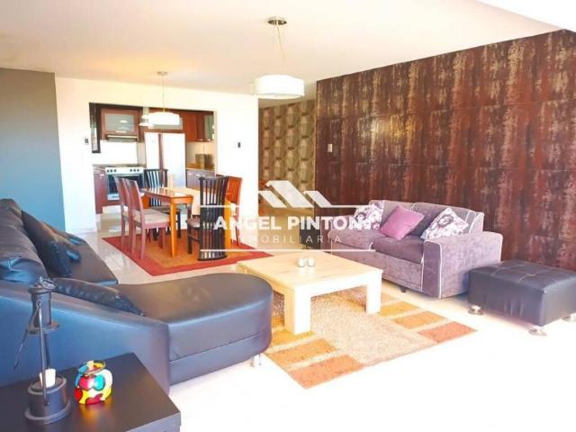 Apartamento en Venta en Maracaibo Zulia 150 m2. 3 hab