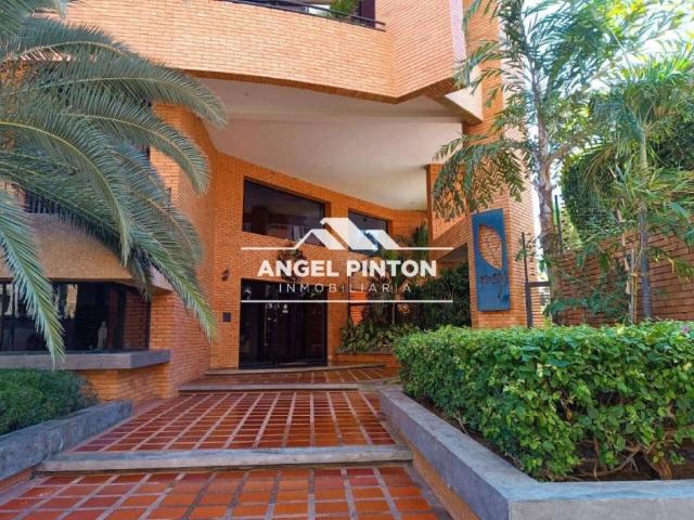 Apartamento en Venta en Maracaibo Zulia 168 m2. 4 hab