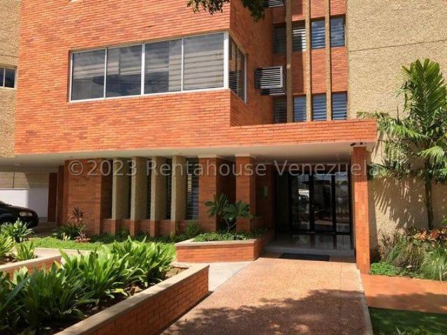 Apartamento en Venta en Maracaibo Zulia 160 m2. 3 hab