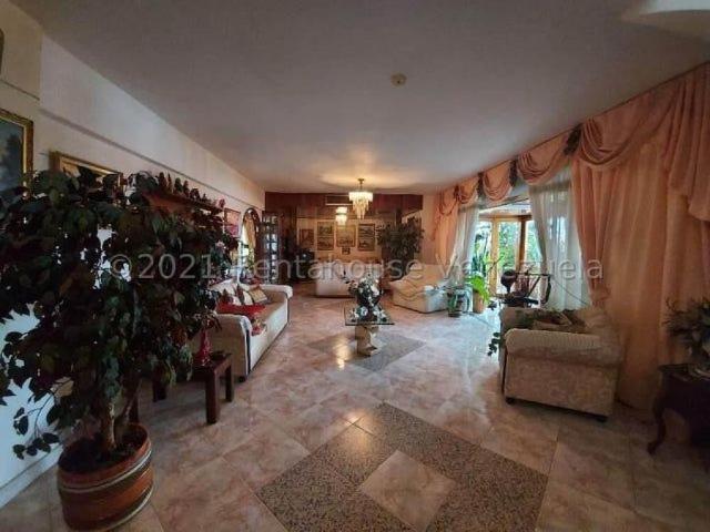 Apartamento en Venta en Maracaibo Zulia 390 m2. 4 hab