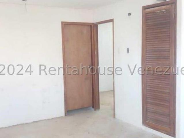 Apartamento en Venta en Maracaibo Zulia 53 m2. 2 hab