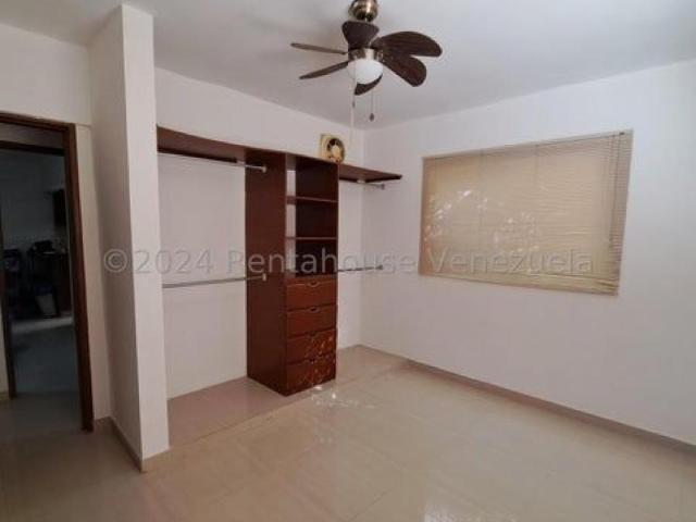 Apartamento en Venta en Maracaibo Zulia 55 m2. 2 hab