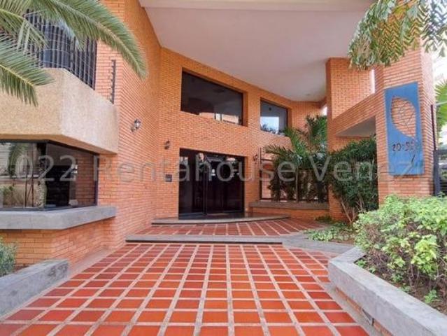 Apartamento en Venta en Maracaibo Zulia 77 m2. 2 hab
