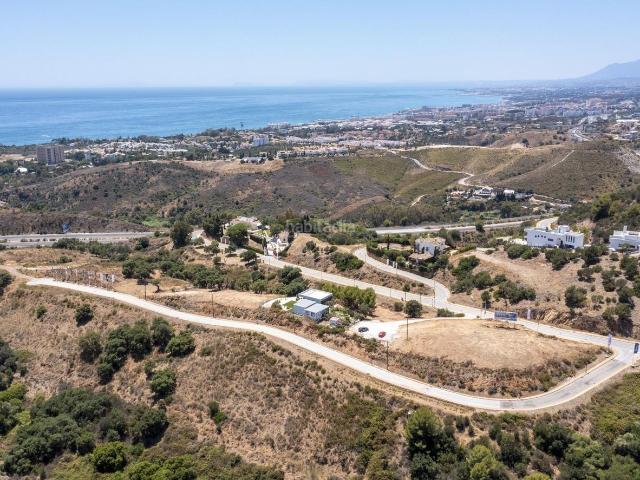 Apartamento en venta en Marbella, Alto de los Monteros. Apartamento en Marbella. Apartamentos.