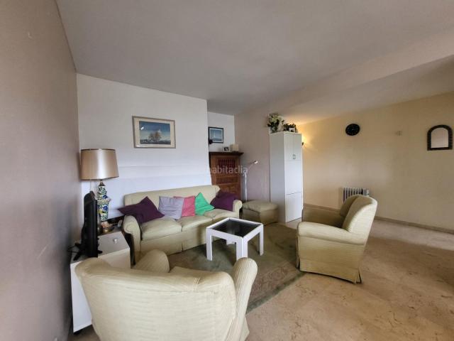 Apartamento en venta en Marbella, Guadalmina Alta. Large luxury onebedroom apartment in Guadalmina Alta. Apartamentos.