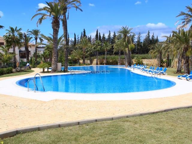 Apartamento en venta en Marbella, Las Brisas. Apartamentos.