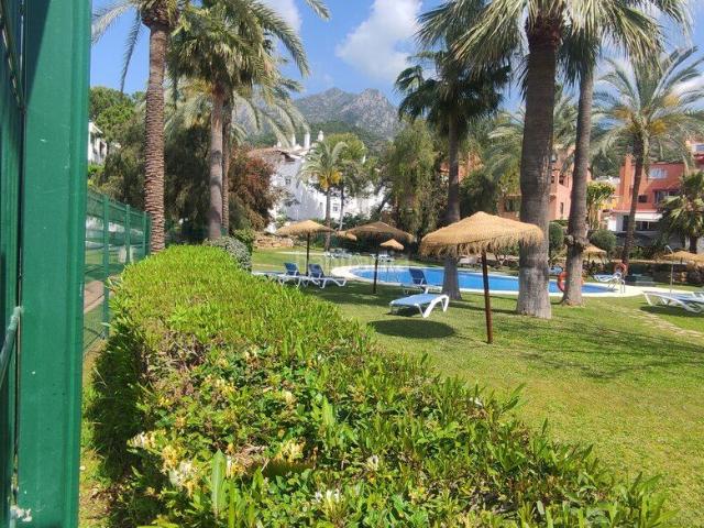 Apartamento en venta en Marbella, Las Lomas de Río Verde. Apartamentos.