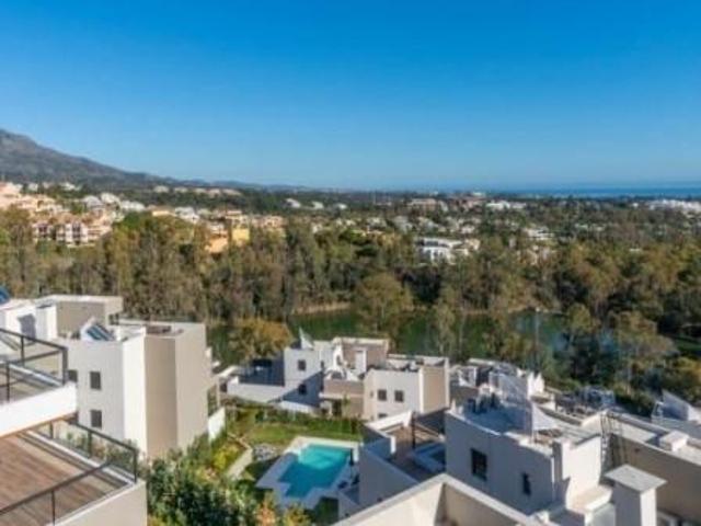 Apartamento en venta en Marbella, Los Naranjos