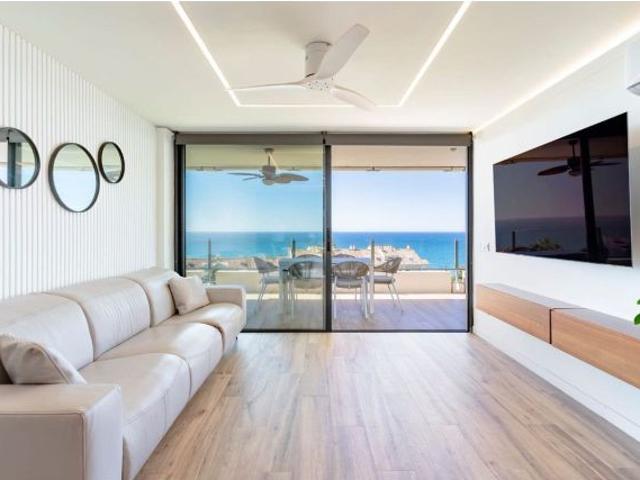 Apartamento en Venta en Marbella, Málaga