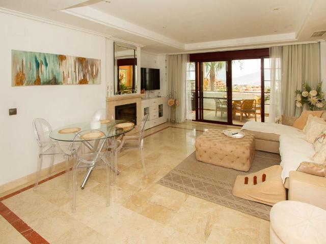 Apartamento en venta en Marbella Málaga