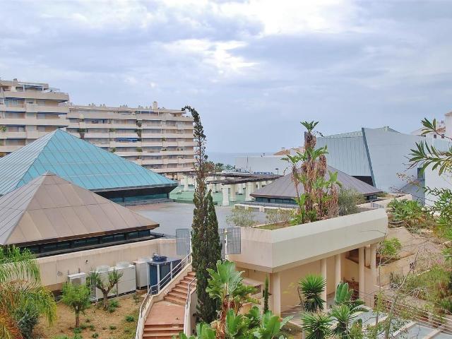 Apartamento en venta en Marbella Málaga