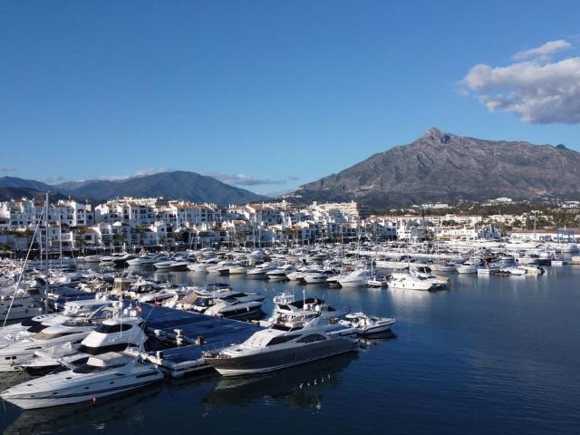 Apartamento en venta en Marbella Málaga