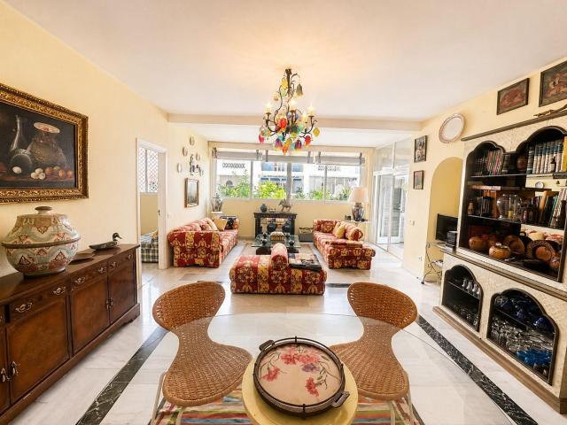 Apartamento en venta en Marbella Málaga