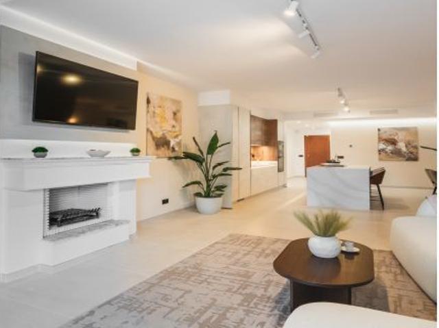 Apartamento en Venta en Marbella, Málaga