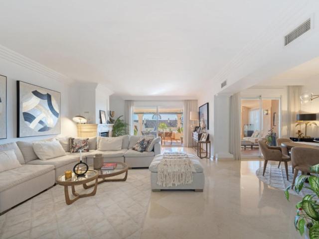 Apartamento en venta en Marbella Málaga