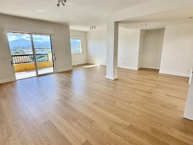 Apartamento en venta en Marbella Málaga